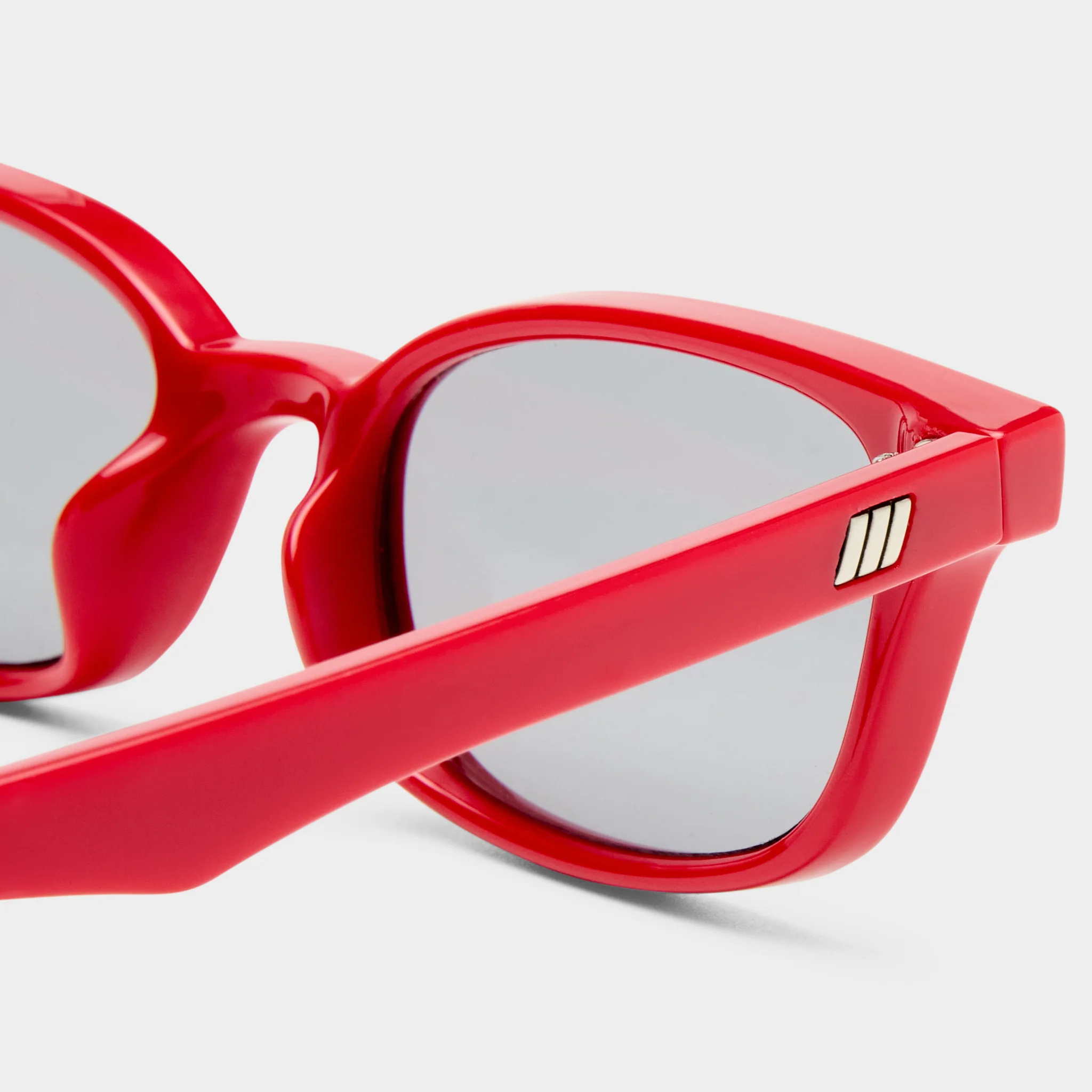 ECHELON + | RED - Image 4